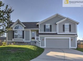 18854 W 160th St, Olathe, KS 66062