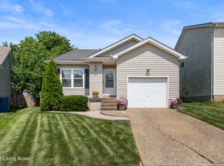 3901 Mimosa View Dr, Louisville, KY 40299