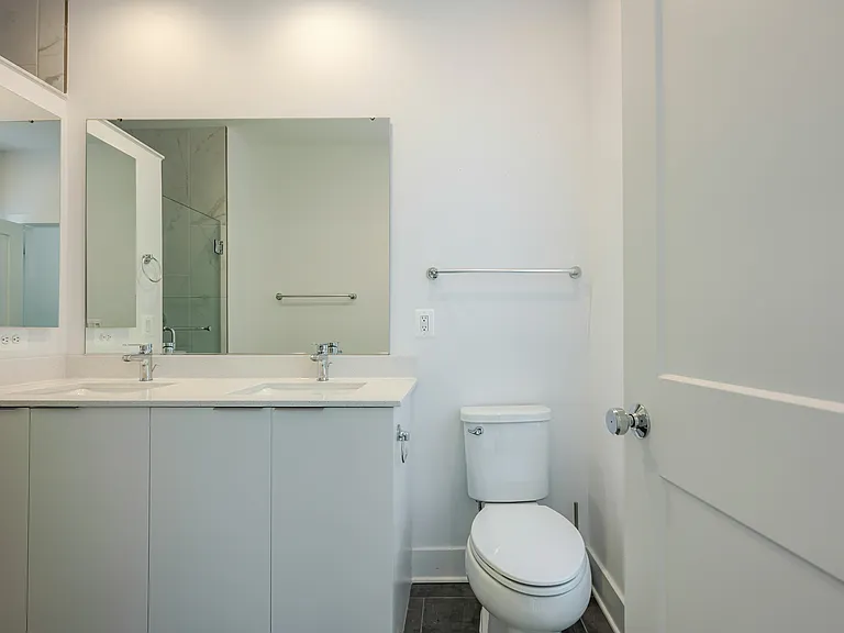 4450 Joseph Pl NE — Photo 28