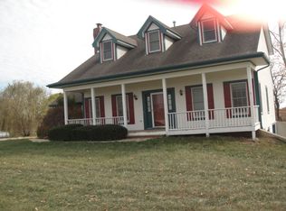 17469 Tower Rd, Basehor, KS 66007