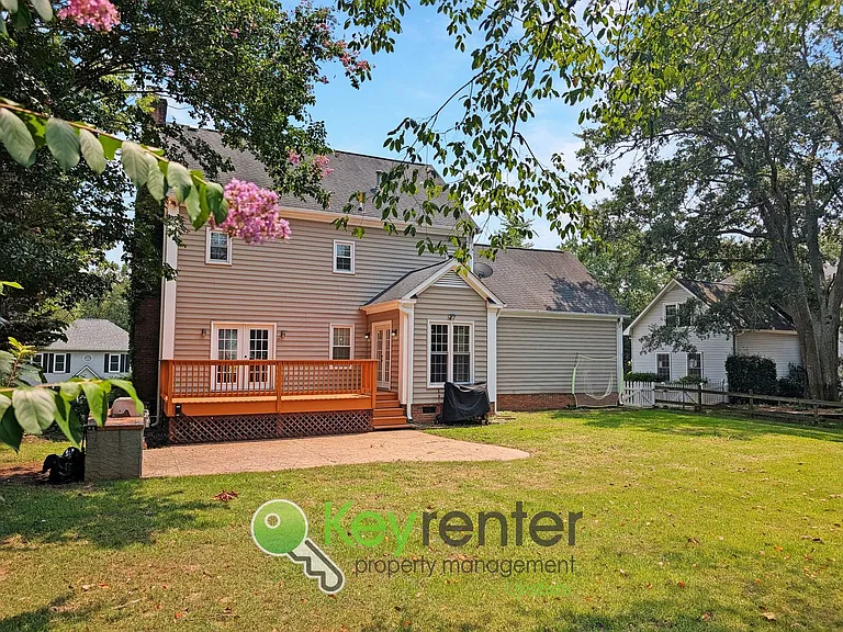316 Pelham Falls Dr — Photo 4