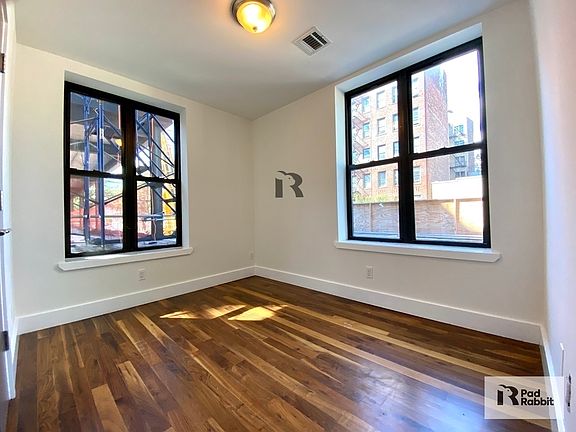 2nd image of 1148 Union St #4UU