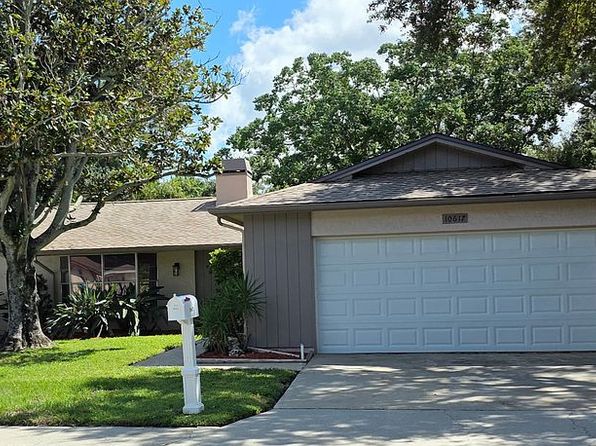 10617 Seminole Forest St E
