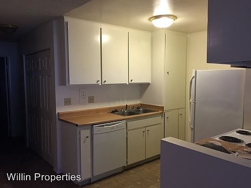 4th image of 5245 Wood St APT N
