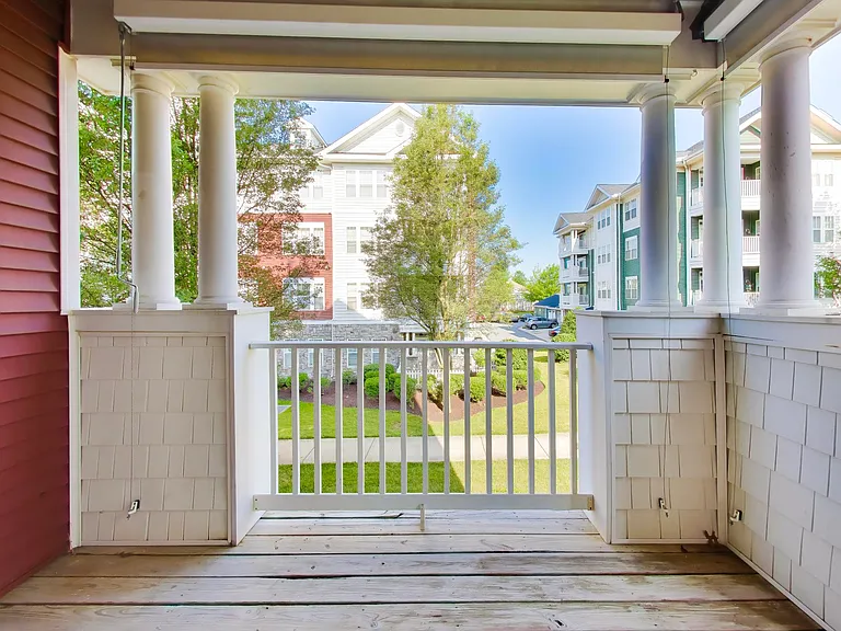 13851 Belle Chasse Blvd #213 — Photo 34