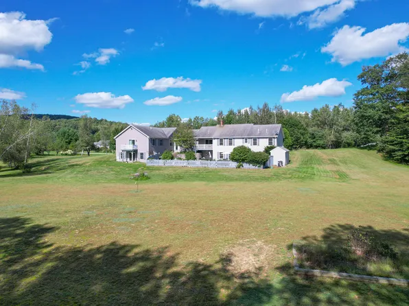 75 Nezinscot Drive, Turner, ME 04282