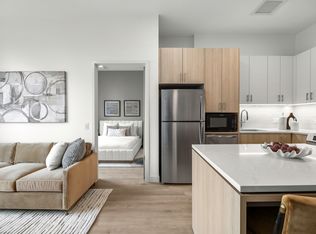 111 Point, Chicago, IL 60654