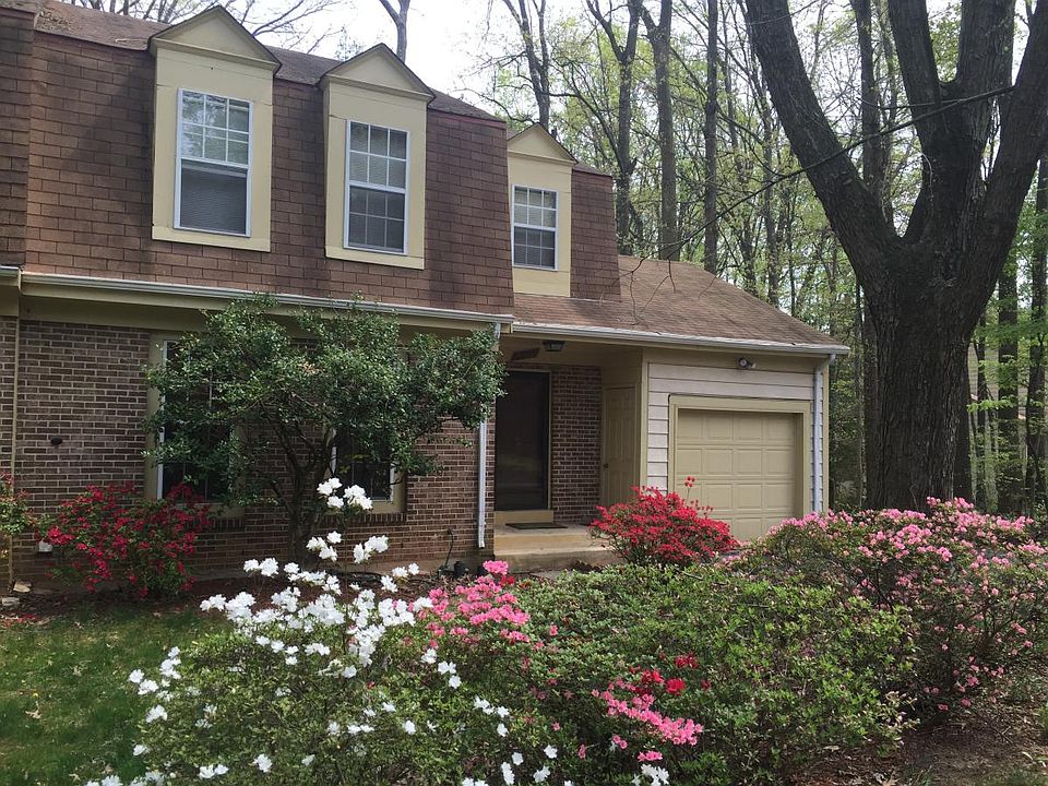 1st image of 9921 Hemlock Woods Ln