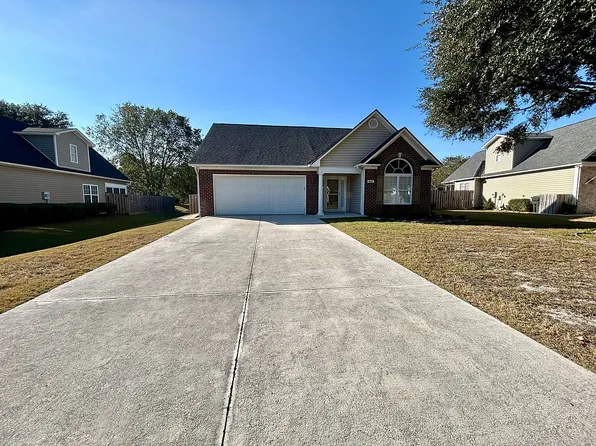 8801 Plantation Landing Dr, Wilmington, NC 28411