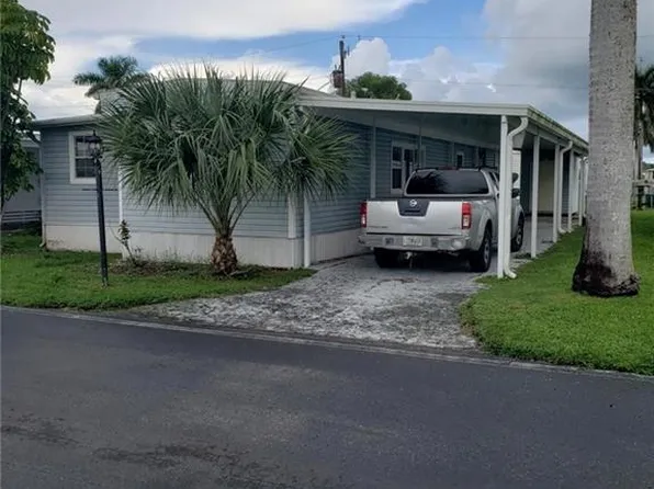 11 Muleshoe TRL #253, NAPLES, FL 34113