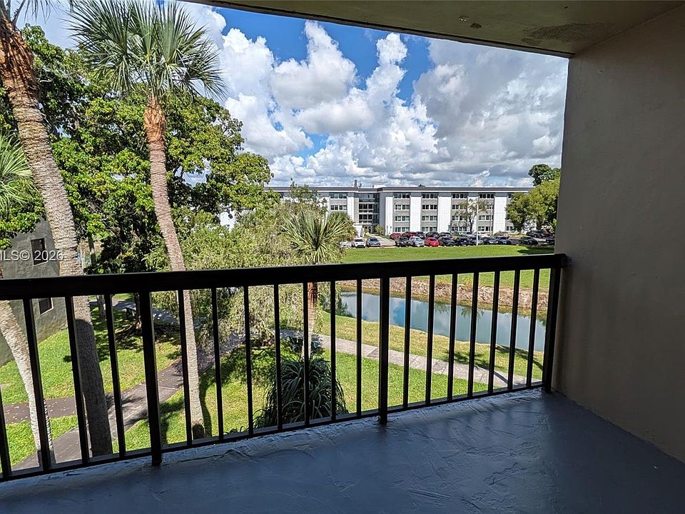 1st image of 10865 SW 112th Ave APT 312