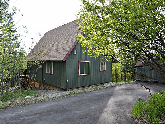 4th image of 21 Chokecherry Dr