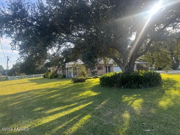 5448 Resweber Hwy, Saint Martinville, LA 70582