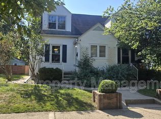 1228 Elmwood Ave, Fort Wayne, IN 46805