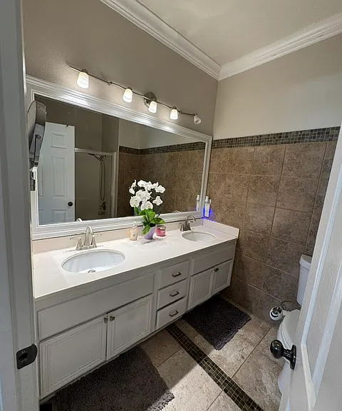 3319 E Rosedale Ln #A — Photo 30