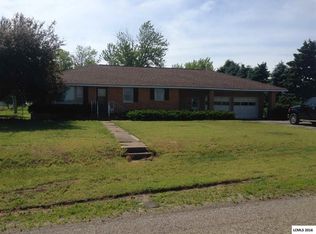 19306 N County Road 3100 E, Manito, IL 61546
