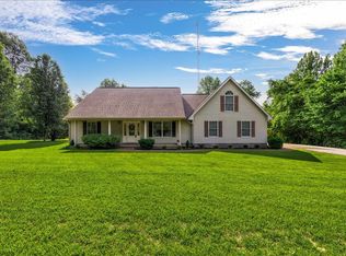 9473 Red Hill Maxwell Rd, Utica, KY 42376