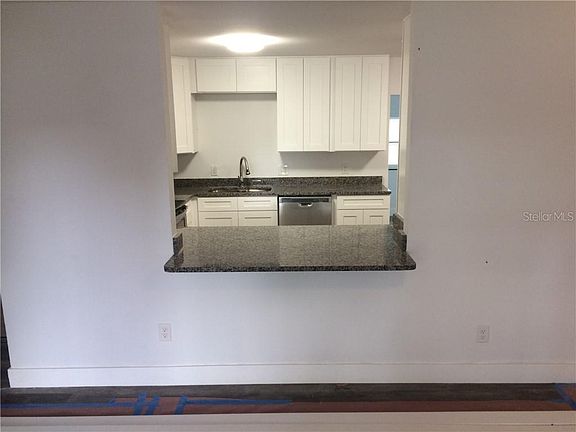 3rd image of 486 Dogwood Ct