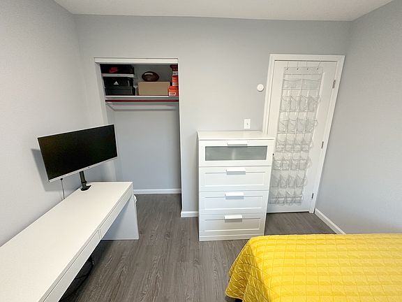 3rd image of 3825 Joshua Pl #E
