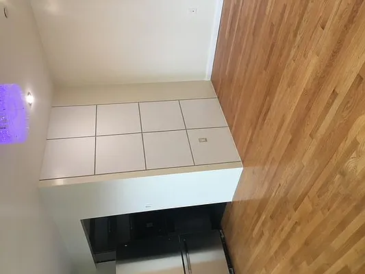 Rented by Kinyu Realty | media 3