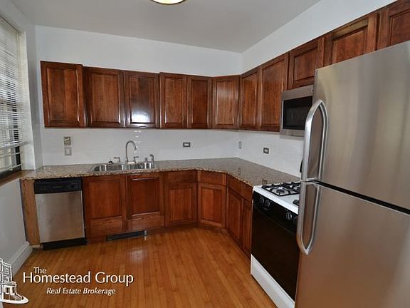 4th image of 1625 W Grace St #3 W