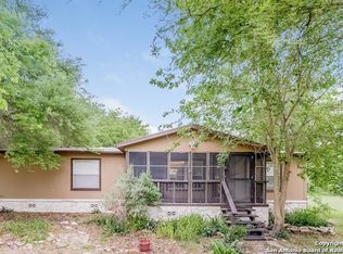 770 County Road 6751, Devine, TX 78016