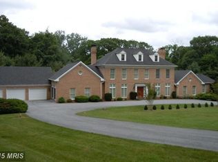 2 Woodward Ln, Lutherville Timonium, MD 21093