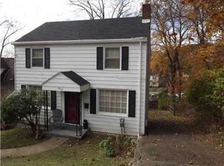 915 Somerset Dr, Charleston, WV 25302