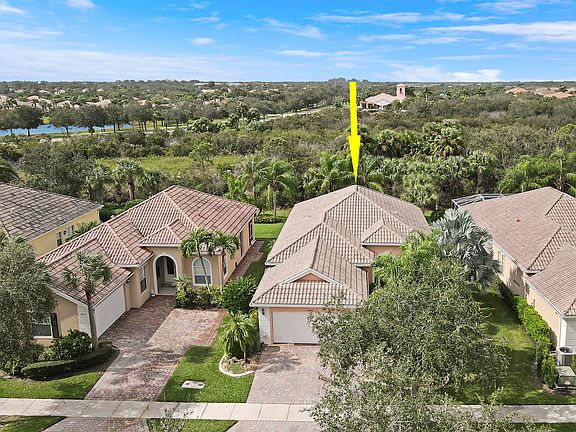 2nd image of 10665 SW Stratton Drive