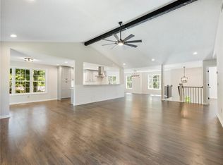 3384 Edgewood Cir, Gainesville, GA 30506