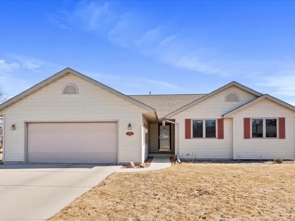 110 Menominee DRIVE, Sheboygan Falls, WI 53085