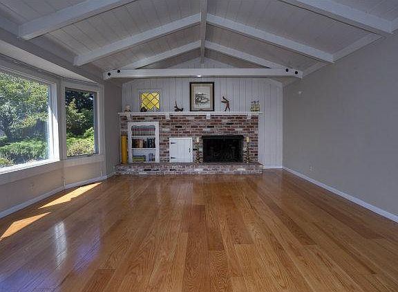 3rd image of 23 Willow Ln