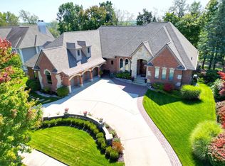 5015 Rockaway Ln, Clarkston, MI 48348