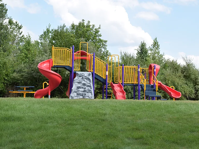 Eagles Landing — Photo 19