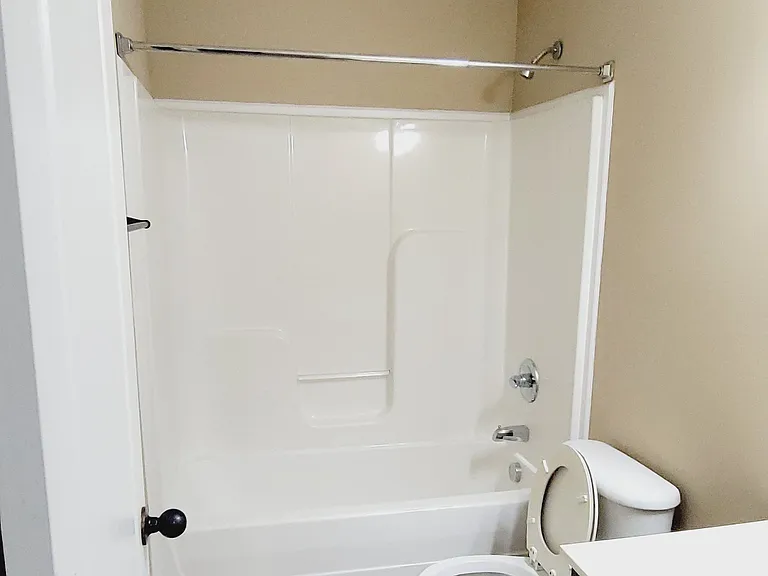 2 bathrooms
