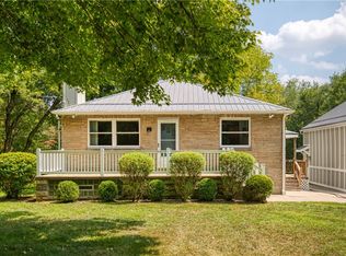 492 Center Grange Rd, Monaca, PA 15061