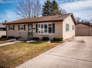 521 Fonddulac Ave, Sheboygan Falls, WI 53085