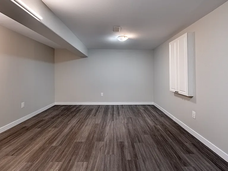 15 Millwood Cres — Photo 15