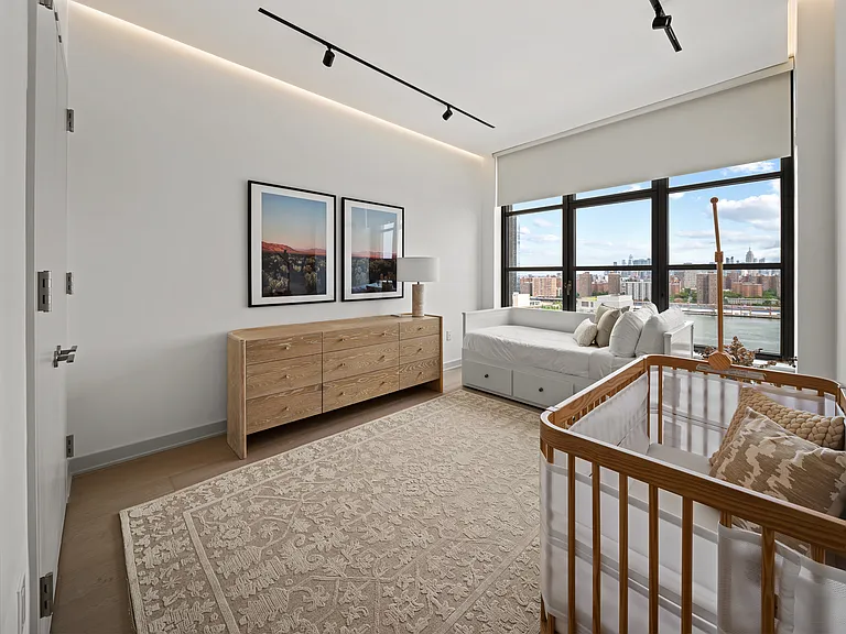 180 Front St #18B — Photo 23