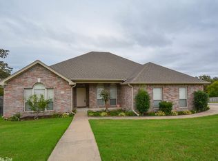 9200 Harmony Dr, Sherwood, AR 72120