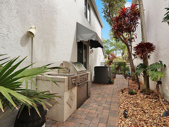4th image of 2063 Cezanne Road