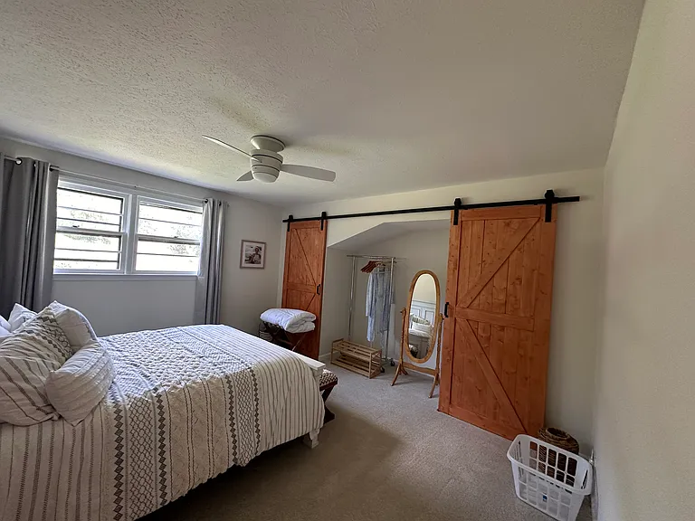 804 Valley View St — Photo 40
