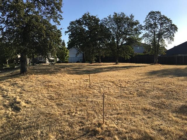 2nd image of Gold Hills Ct