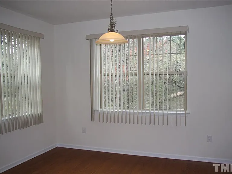 721 Sweet Laurel Ln — Photo 7