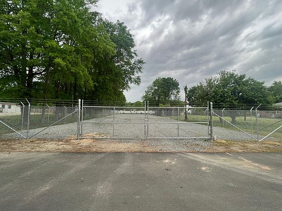 2nd image of 50 Brick Dr