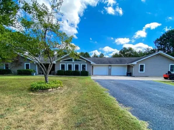 521 Old Fort Rd, Melbourne, AR 72556