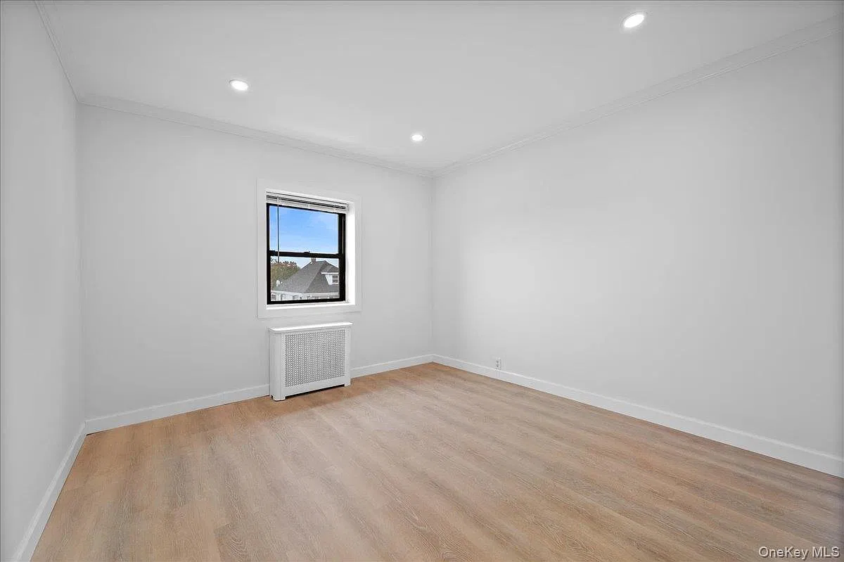 1 bed, 1.0 bath, 650 sqft, $2,600 — Photo 2