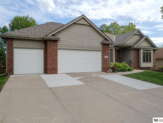 16101 Sahler St, Omaha, NE 68116