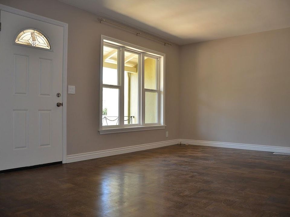 1st image of 156 Elm Ave