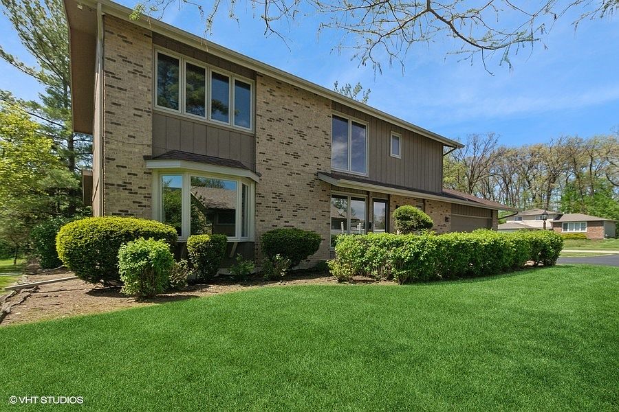 1st image of 621 Hickok Ave